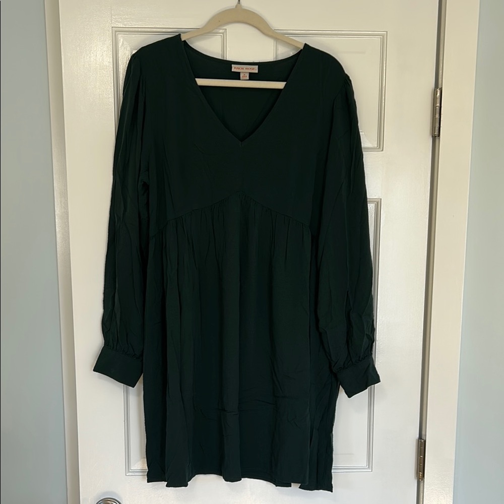 Knox Rose Sleeved Bishop A-Line
Size XL Green Lightweight
Pullover Dress